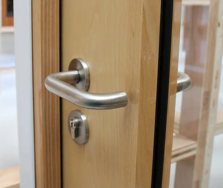 Do Fire Doors Need to Be Self-Closing?